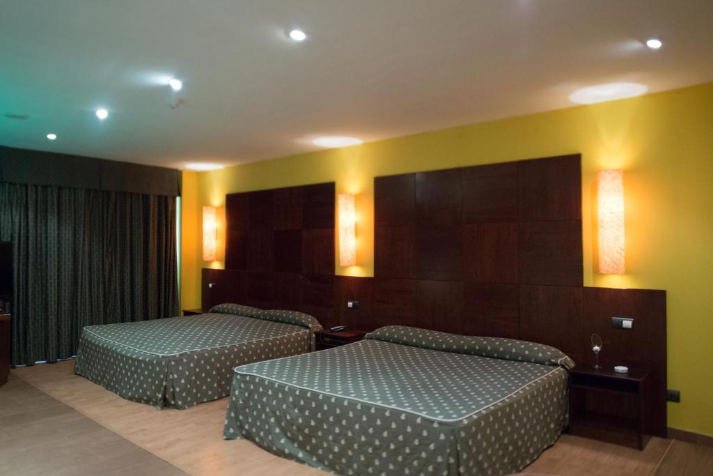 Motel Emporio Cabezón de Pisuerga Exterior foto